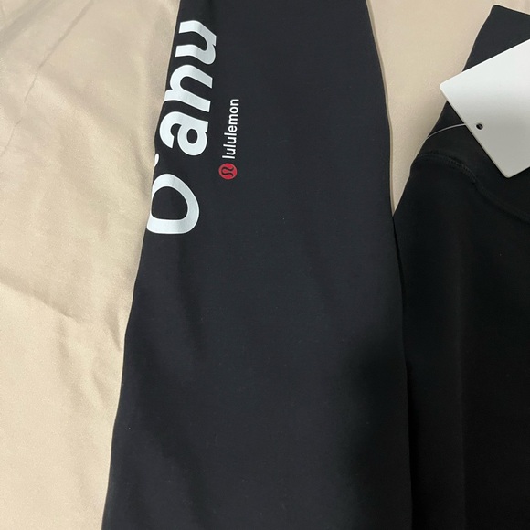 Lululemon Align leggings. Hawaiian collection, Island of Oahu. New with tags. - Picture 7 of 8